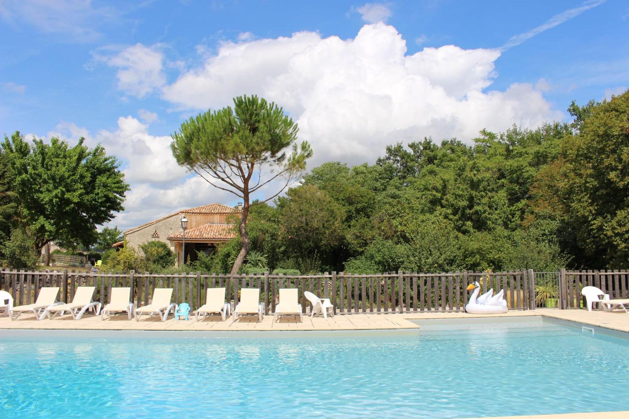 Le Vignal Villa Monflanquin Exterior photo